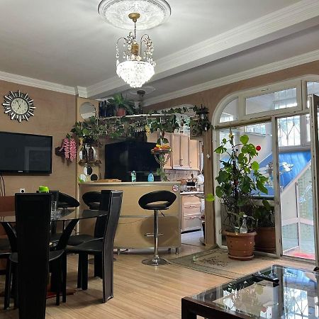 3 Room Flat In Tbilisi ภายนอก รูปภาพ