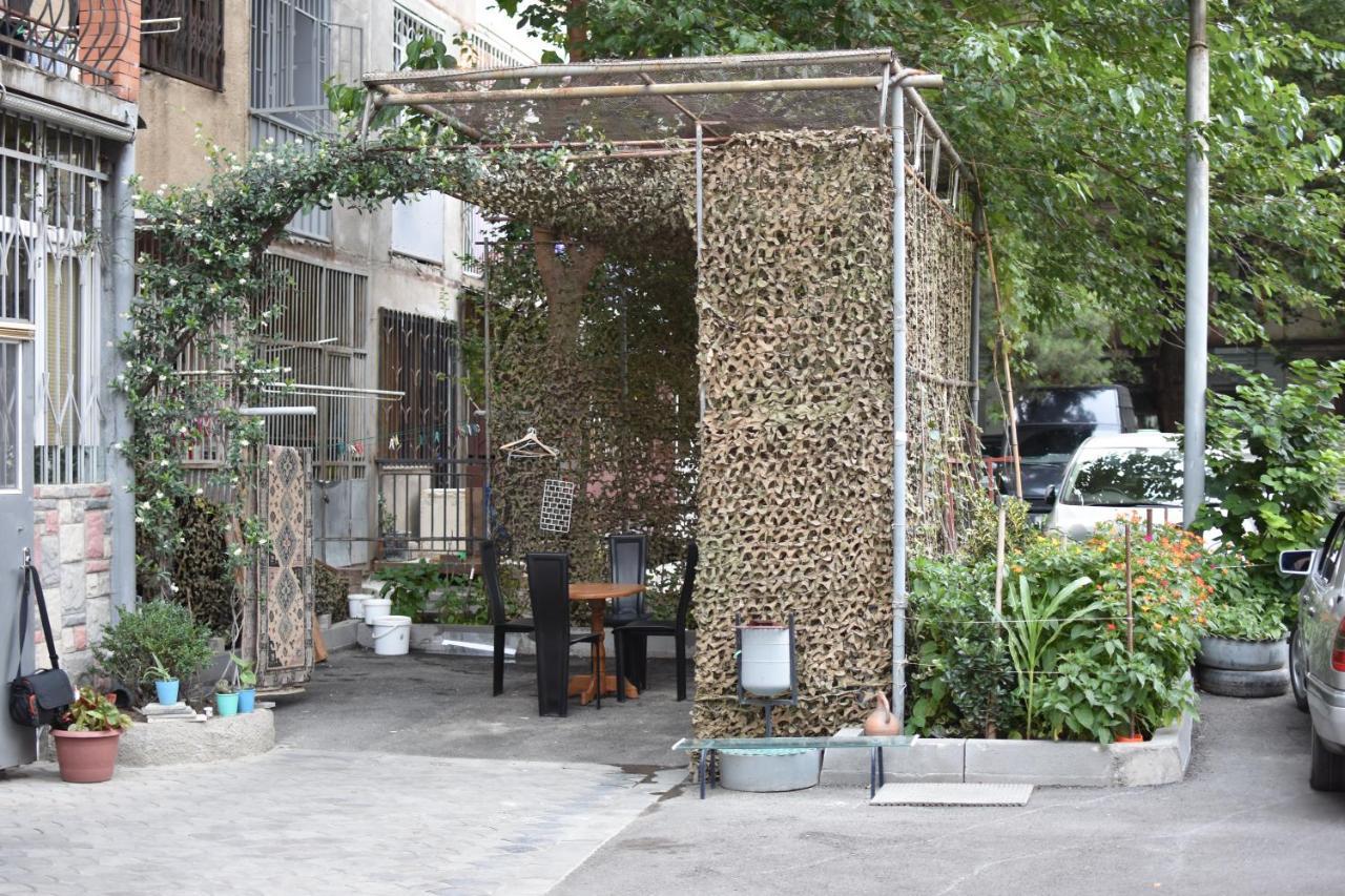 3 Room Flat In Tbilisi ภายนอก รูปภาพ